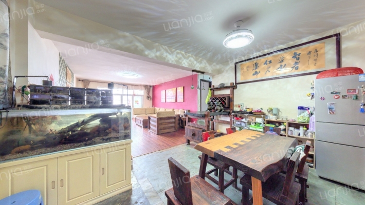 自治区工商局宿舍二手房实景图