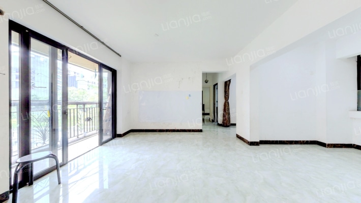 深业御园二手房实景图