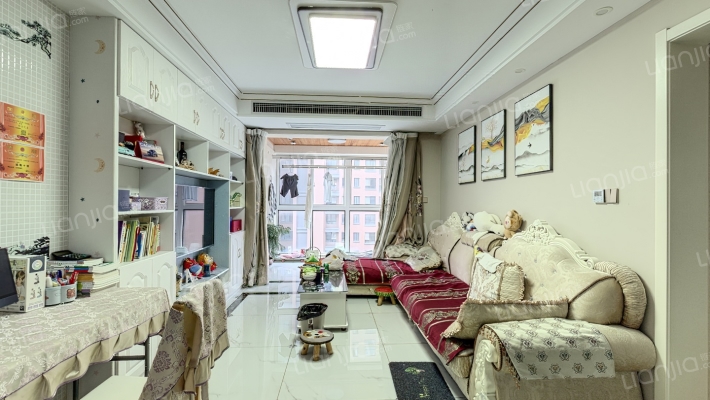 冠城大通三期竹苑二手房实景图