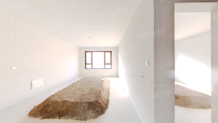 伟峰东域C区二手房实景图