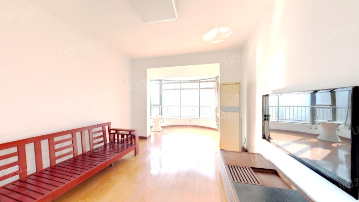 欧洲城凯旋丽都花园二手房实景图