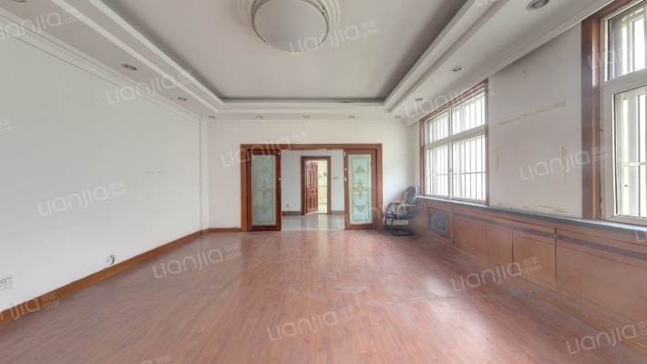 青岛泰发集团别墅二手房实景图