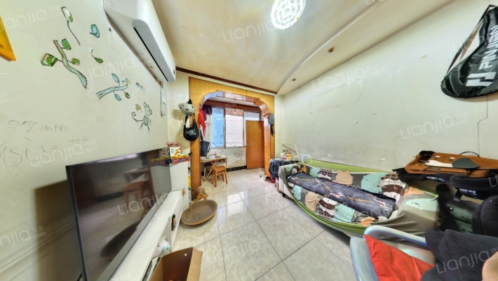 西府南街77号二手房实景图