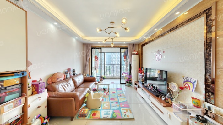 保利紫林香苑二手房实景图