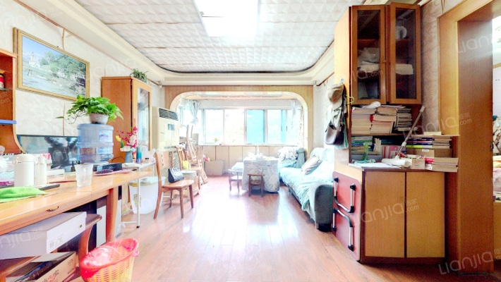 鸿雁巷21号二手房实景图