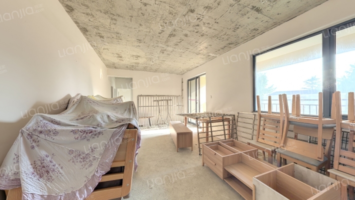 和瑞里二手房实景图