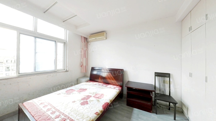 塞纳经典二手房实景图