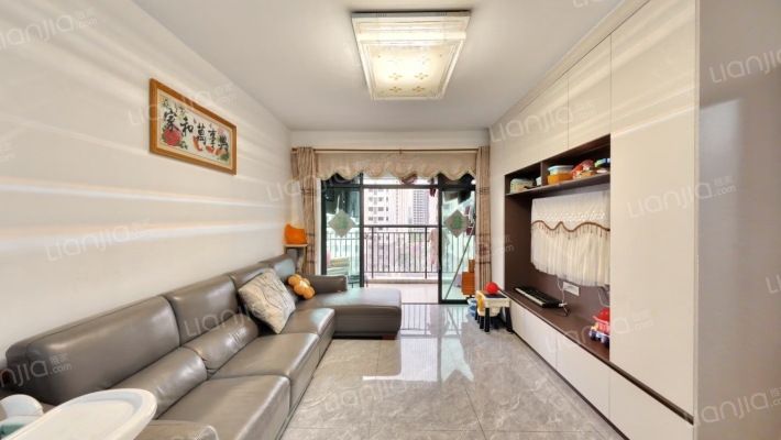 誉港湾花园二手房实景图