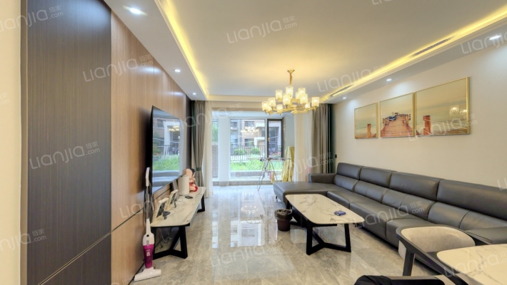 中房上东花墅二期蔷薇园二手房实景图