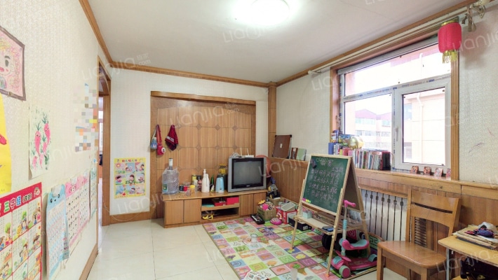 西华苑小区西区南院二手房实景图