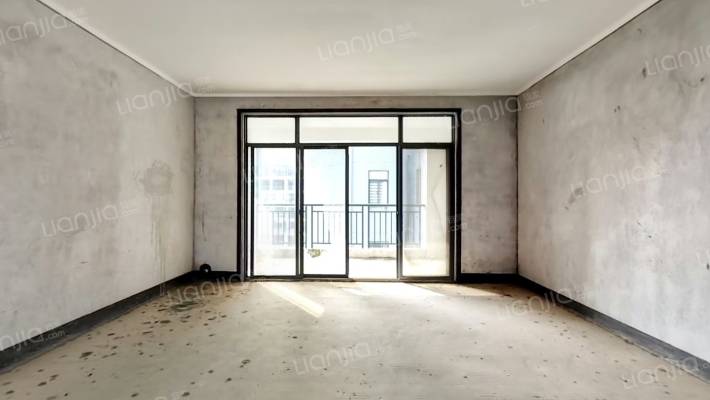 新城国奥小区二手房实景图