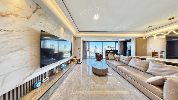 臻和院二手房实景图