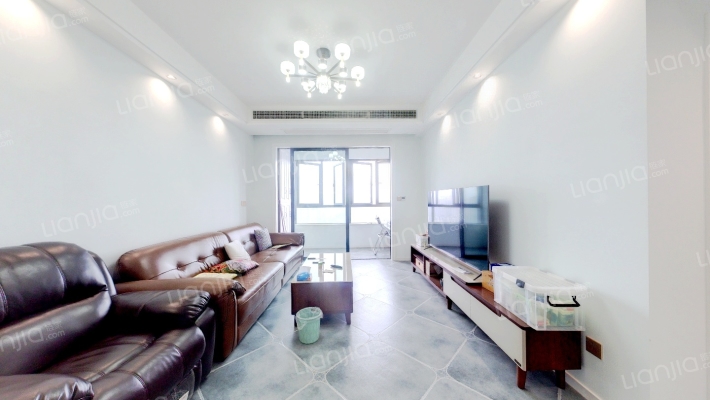 川江国际二手房实景图