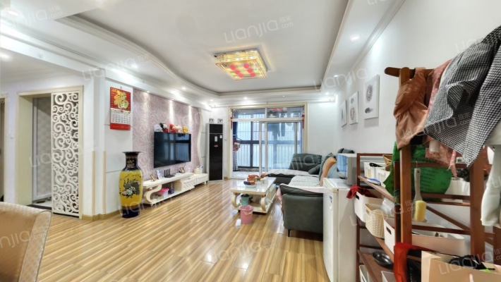 林湘新苑二手房实景图