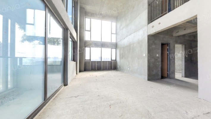 中亚水岸花都蓝点二手房实景图