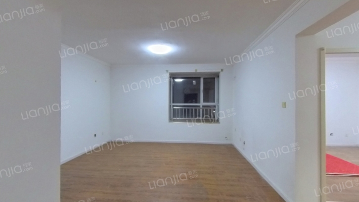 宏达圣水湖畔二手房实景图