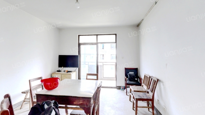 凤南新村二手房实景图