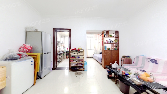 中房鸿蔚阁小区二手房实景图