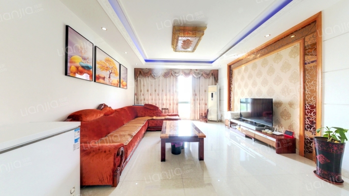 鸿福家园二手房实景图