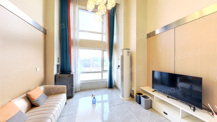 金地铂悦二手房实景图