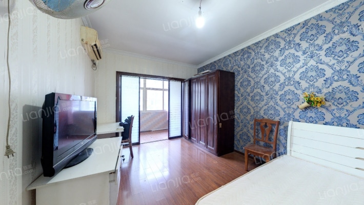 黑龙江路八巷二手房实景图