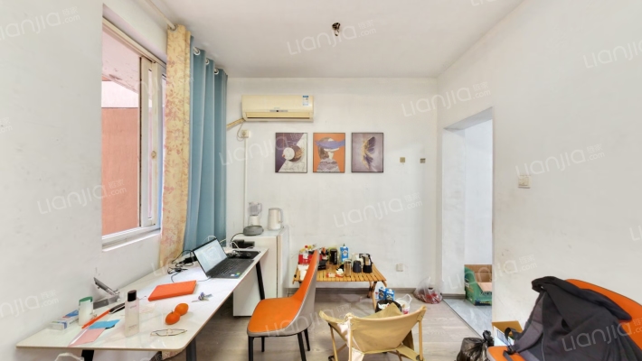 青剑湖花园E区二手房实景图