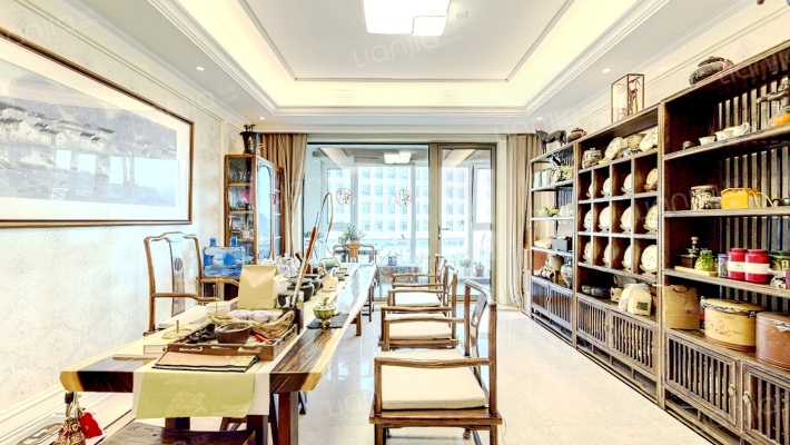 海尔翡翠云城云著二手房实景图