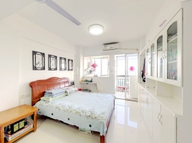 新香缇假日 1室1厅 南