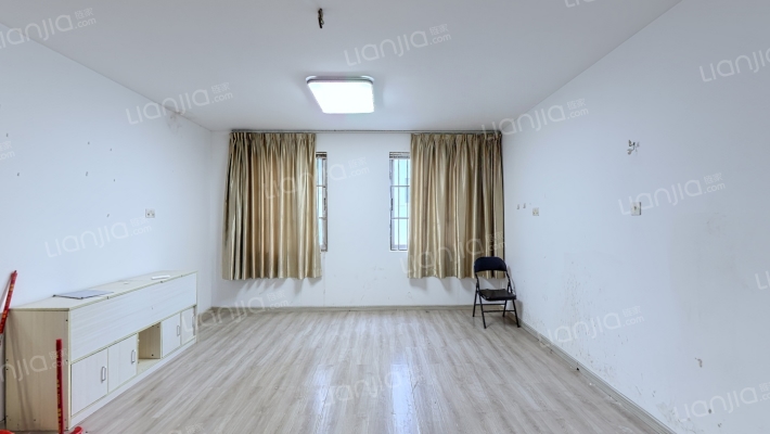 阳光公寓二手房实景图