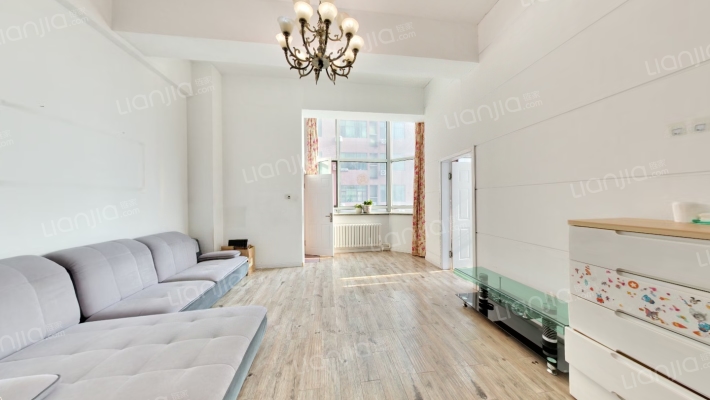 环宇品阁二手房实景图