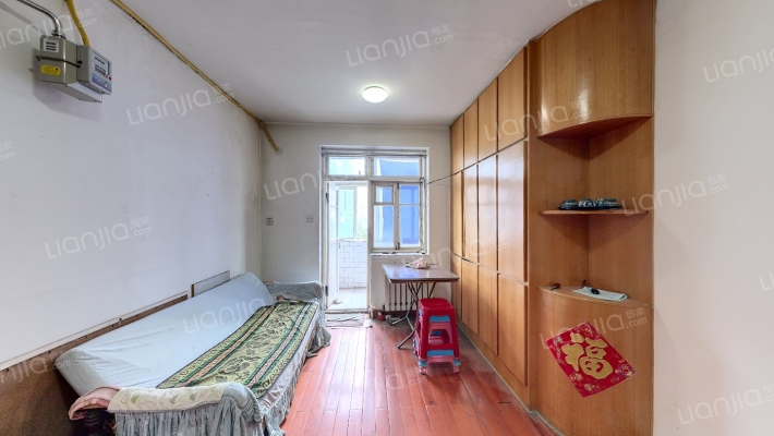 崇山教师村二手房实景图