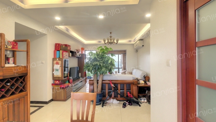 海德骏园二手房实景图