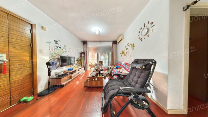 武汉天地二期A6二手房实景图