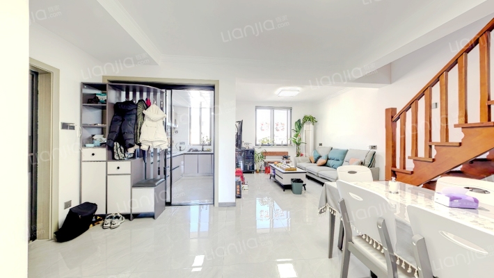 东方新村二手房实景图