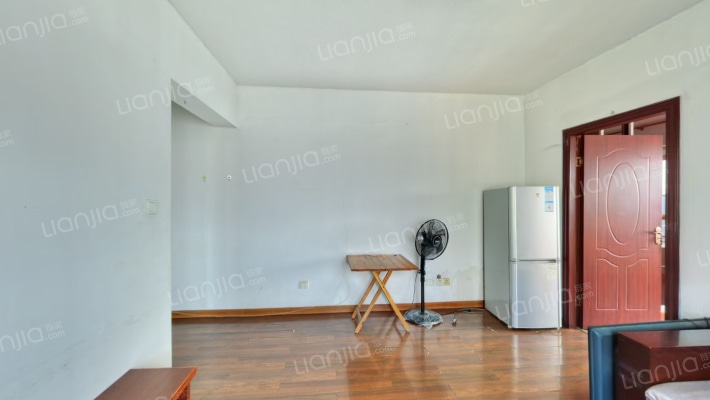 星尚公寓二手房实景图