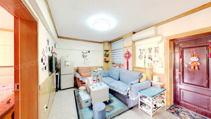 海边街8号院二手房实景图