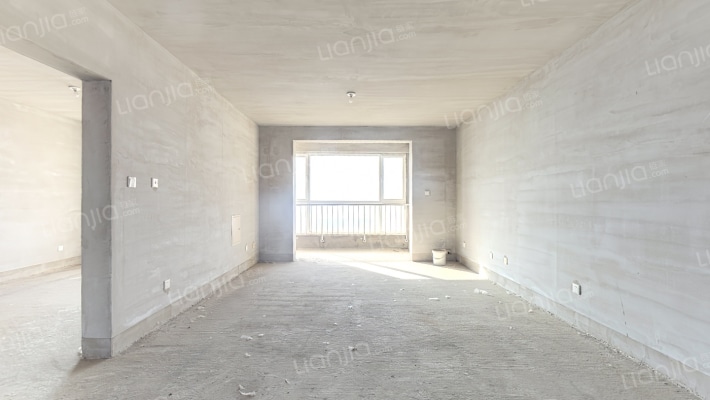 无尾款，无抵押，70年住宅大产权-客厅