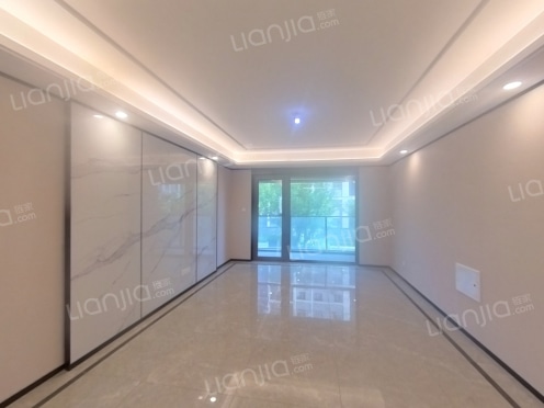 整租·灵山湾壹号二期 4室2厅 南