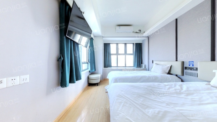 龙湖CBD光年二手房实景图