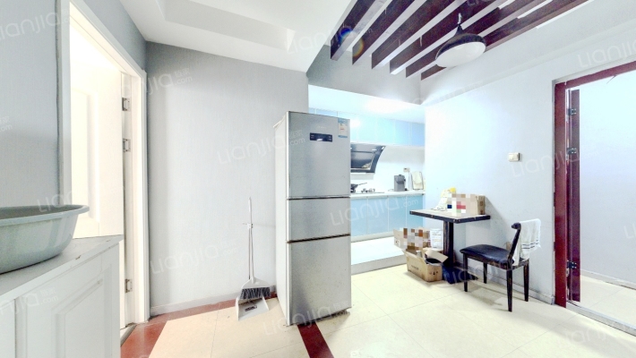 三五零六G栋小区二手房实景图