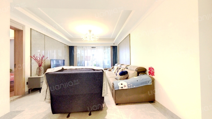 美的顺城府二手房实景图