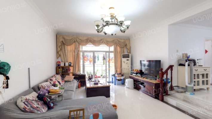 华景新城沁馥佳苑二手房实景图