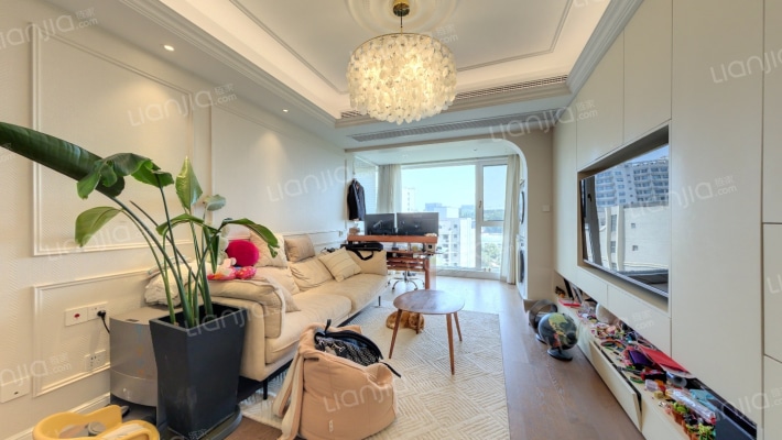 翡翠天际二手房实景图