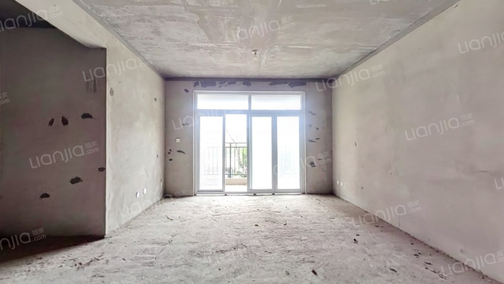 花园里小区二手房实景图