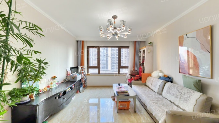 万科翡翠滨江二期二手房实景图