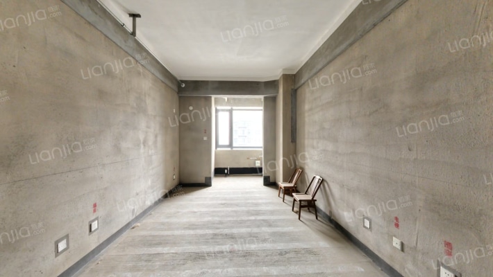 凯旋广场公寓二手房实景图