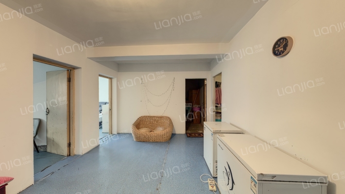 新胜花苑西区二手房实景图