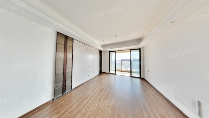 南昌中骏世界城二手房实景图