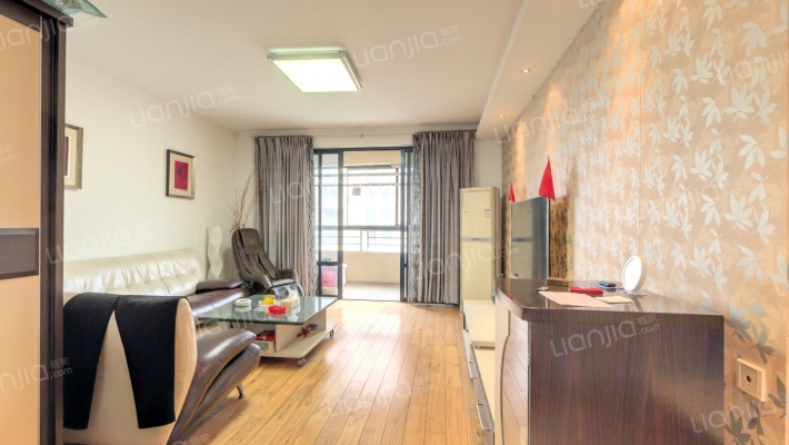 新景花园二手房实景图