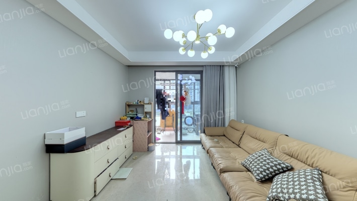 荣安春和汀语二手房实景图